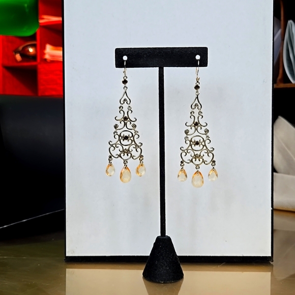 Elegant Gold Tone Chandelier Earrings - Picture 4 of 17